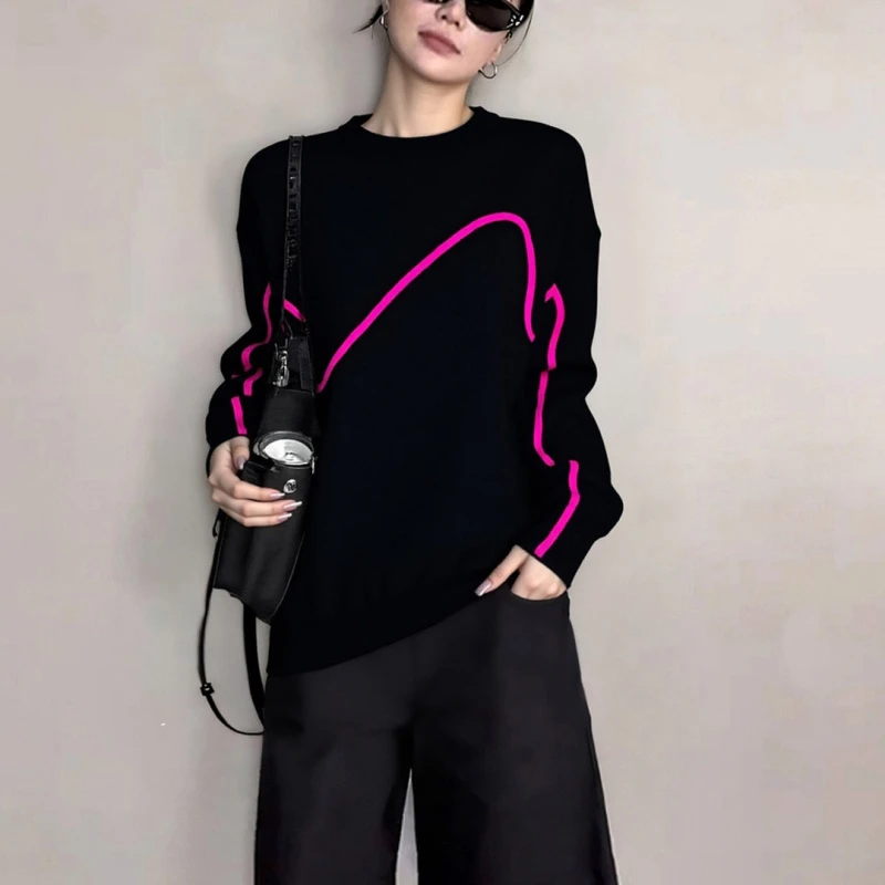 早秋穿搭炸街独特漂亮小衫高级感巨好看轻奢减龄洋气黑色针织衫女