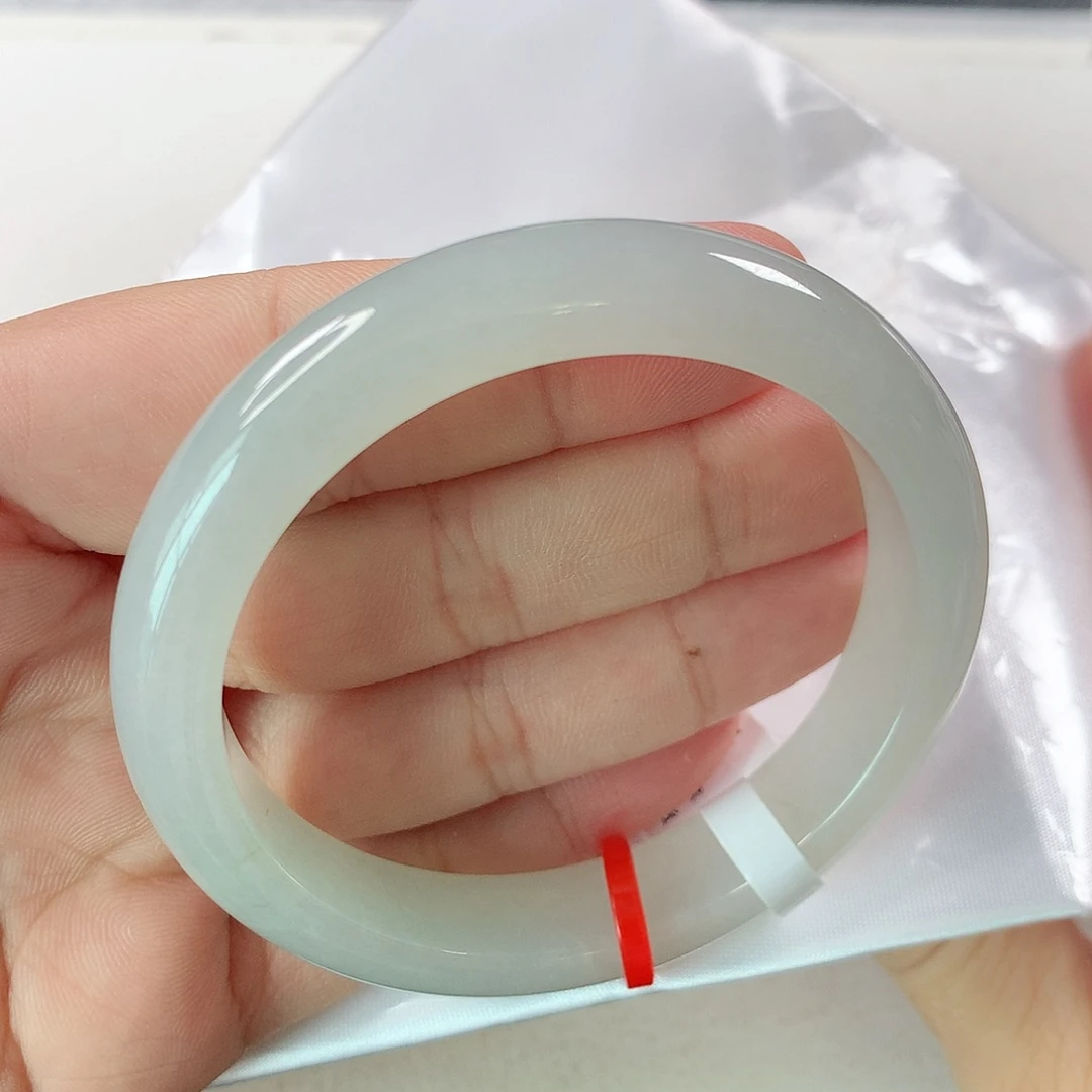 未镶嵌手镯翡翠荔枝冻 ①⑤①