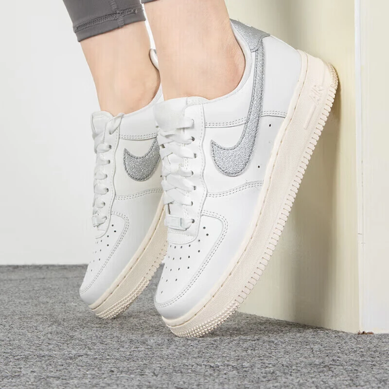 耐克Nike  24春季新款运动鞋空军一号轻便板鞋休闲鞋 DQ7569-100