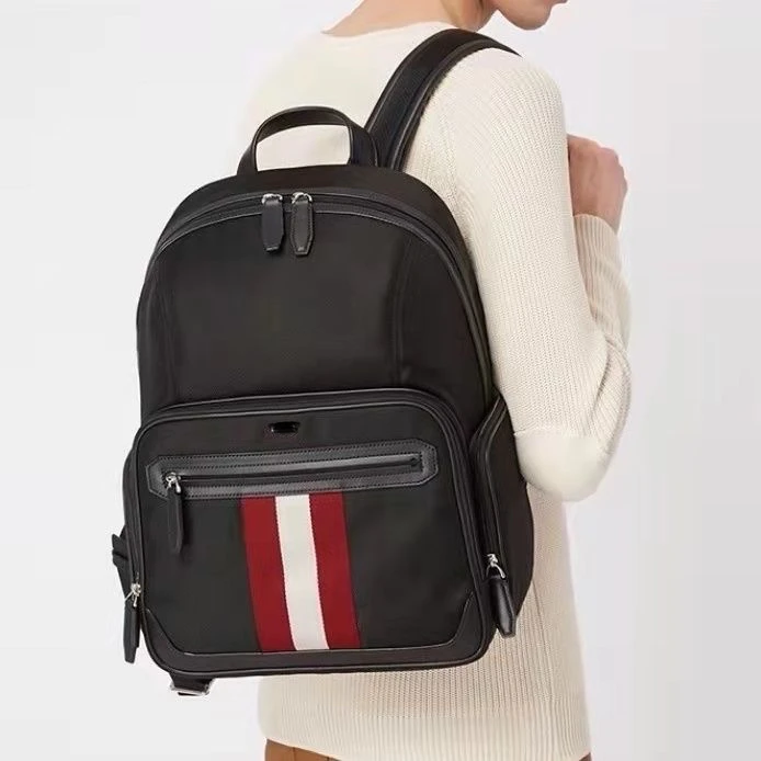 七号链接新款巴黎双肩包