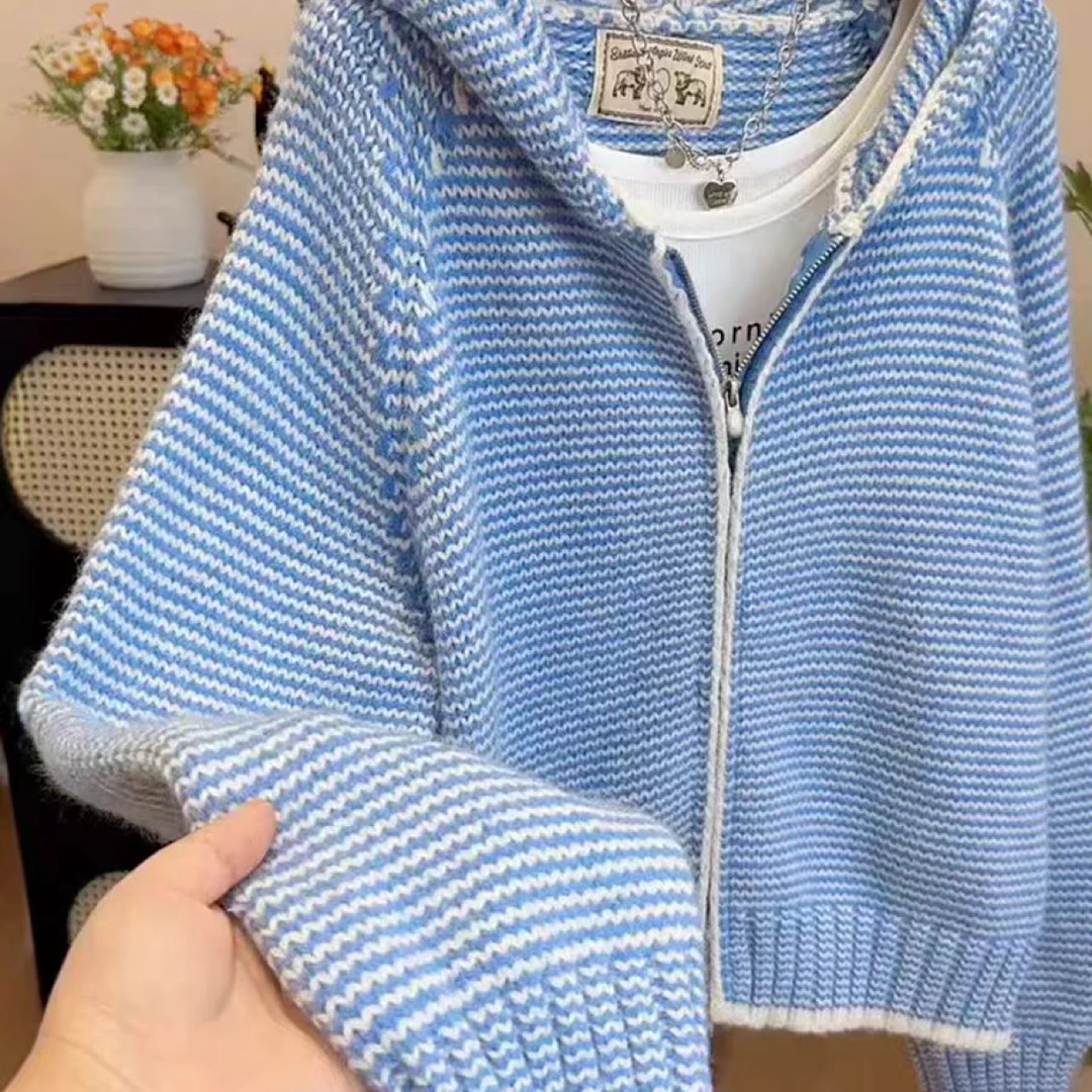 2025秋冬慵懒风时尚条纹连帽针织开衫女秋季百搭洋气显瘦毛衣上衣