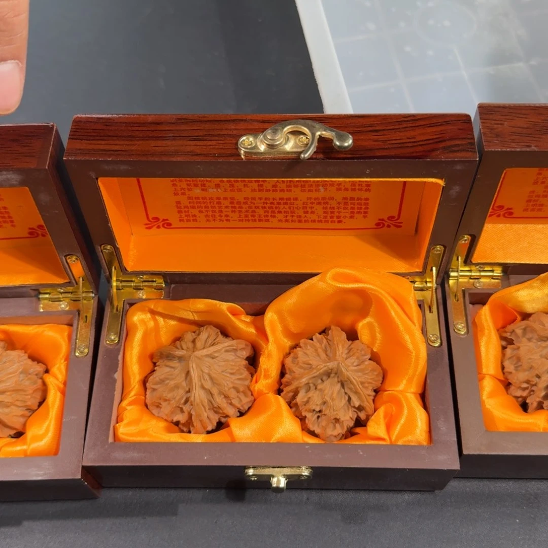 文玩核桃把件三棱7号帝王三棱50-52mm