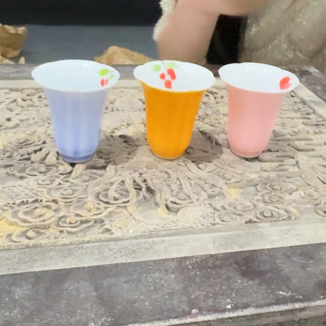 摆件三个杯子111111111