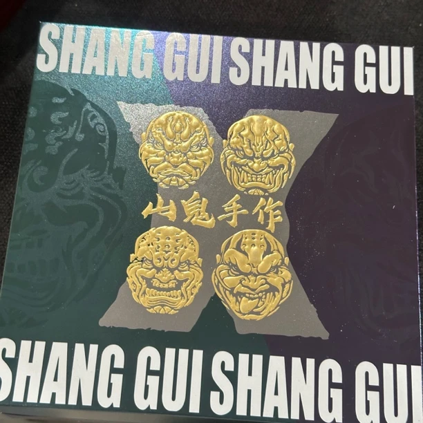 橄榄核雕刻新年财色双收寓意好