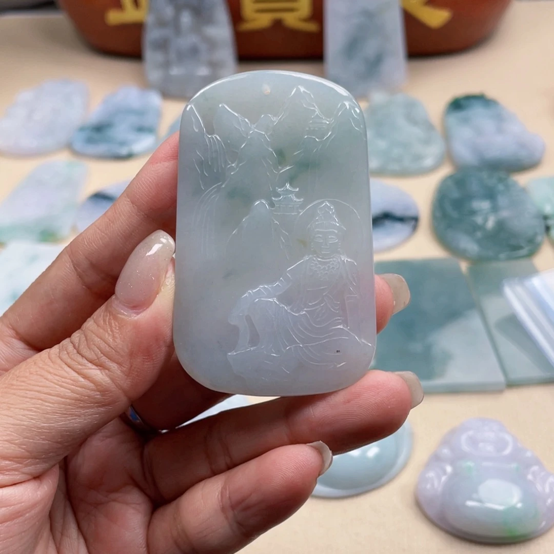 *****翡翠未镶嵌颈饰观音