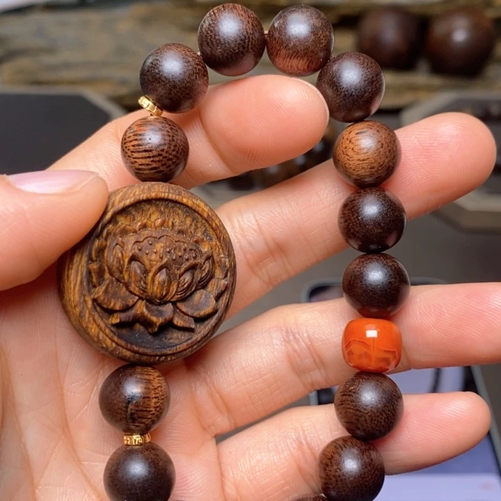手串沉香越南芽庄红棋楠1.0➕白棋楠莲花沉香木雕