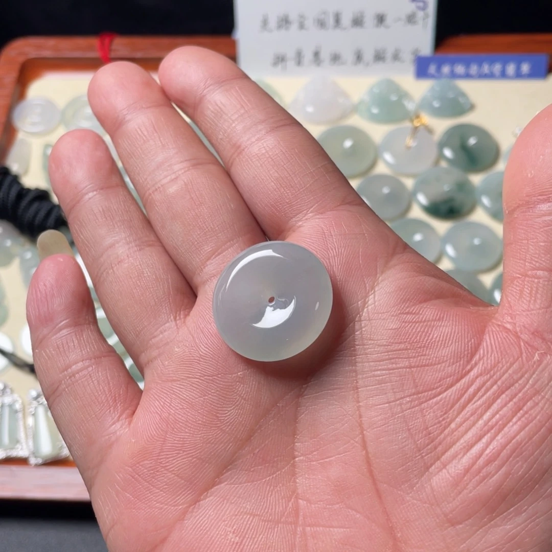 翡翠未镶嵌颈饰566777888865568