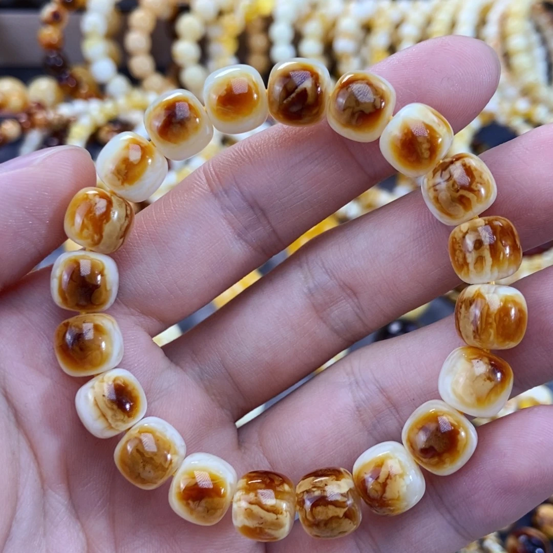琥珀未镶嵌手链10mm尺寸沁色手串