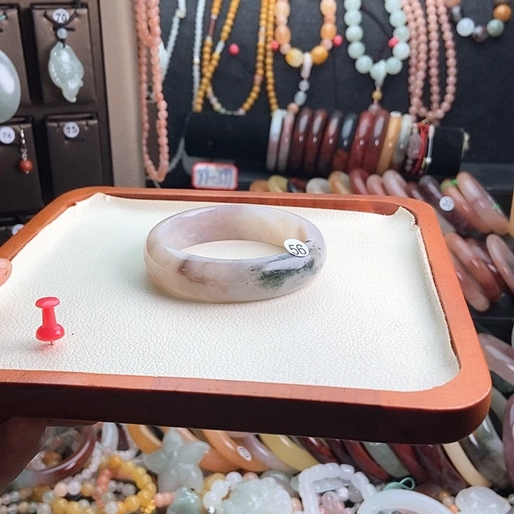 石英质玉未镶嵌手镯