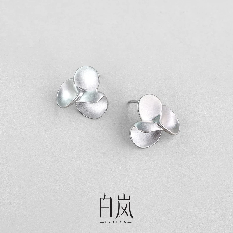 足银耳饰 白岚花花耳钉女2025新款轻奢小众设计感烧白耳环ED4349