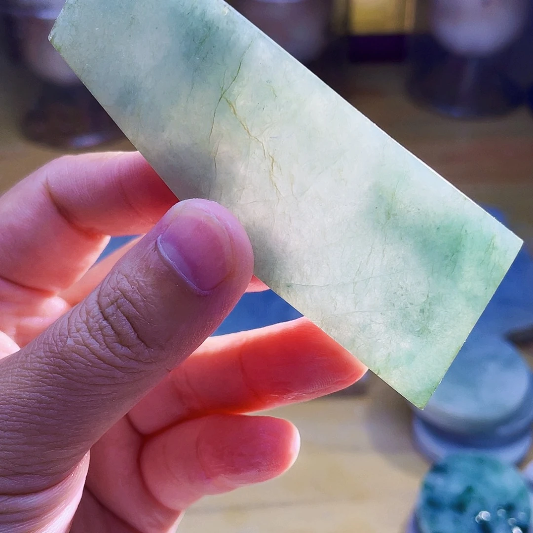 翡翠未镶嵌颈饰毛料28