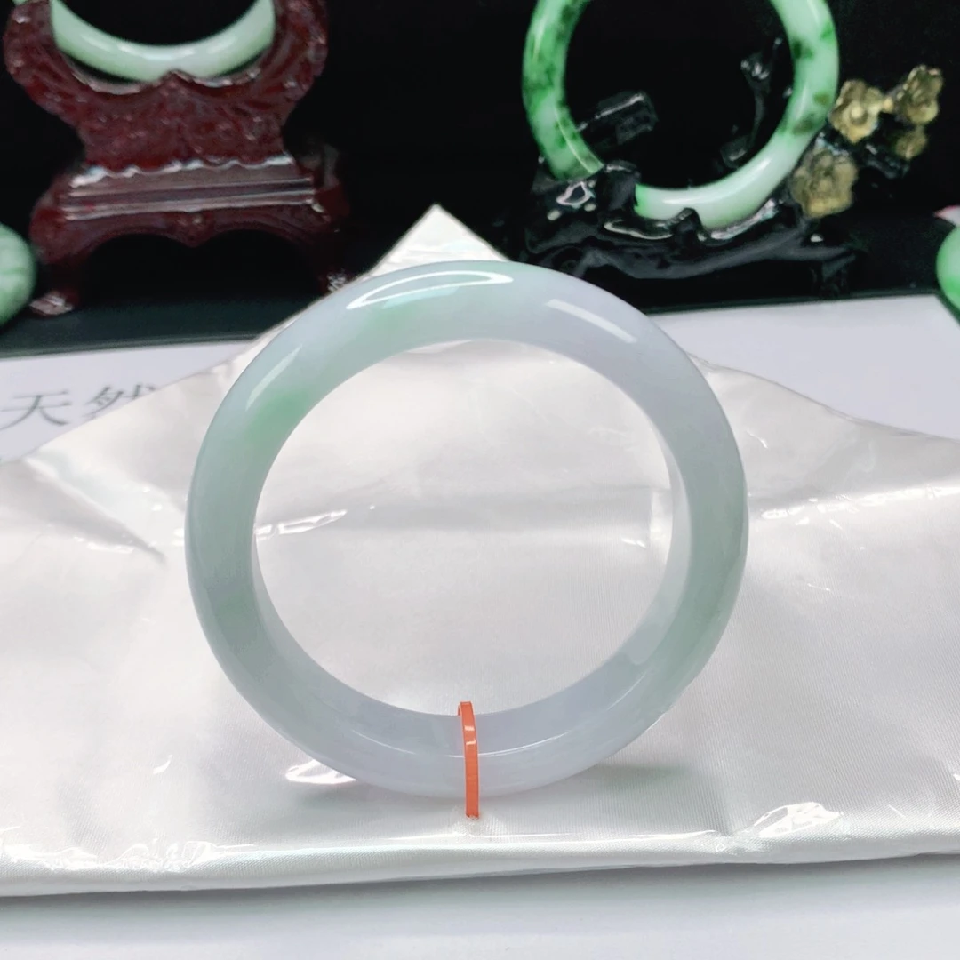 翡翠手镯未镶嵌缅甸天然A货翡翠