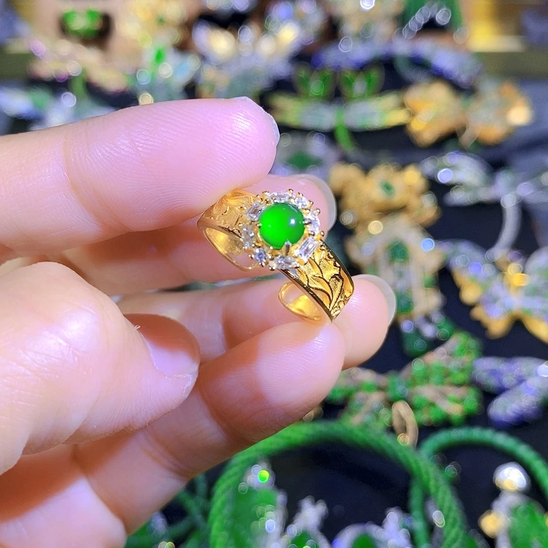 颈饰银S925镶嵌翡翠