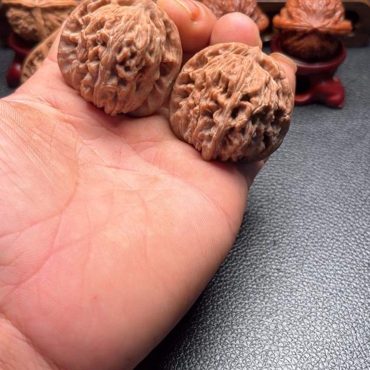 文玩核桃吊坠四座楼