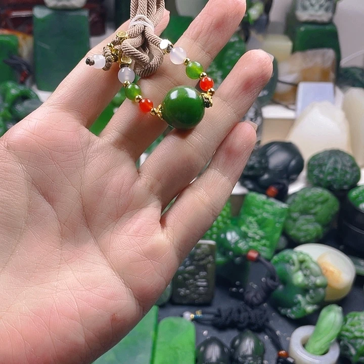 未镶嵌和田玉珠宝半成品