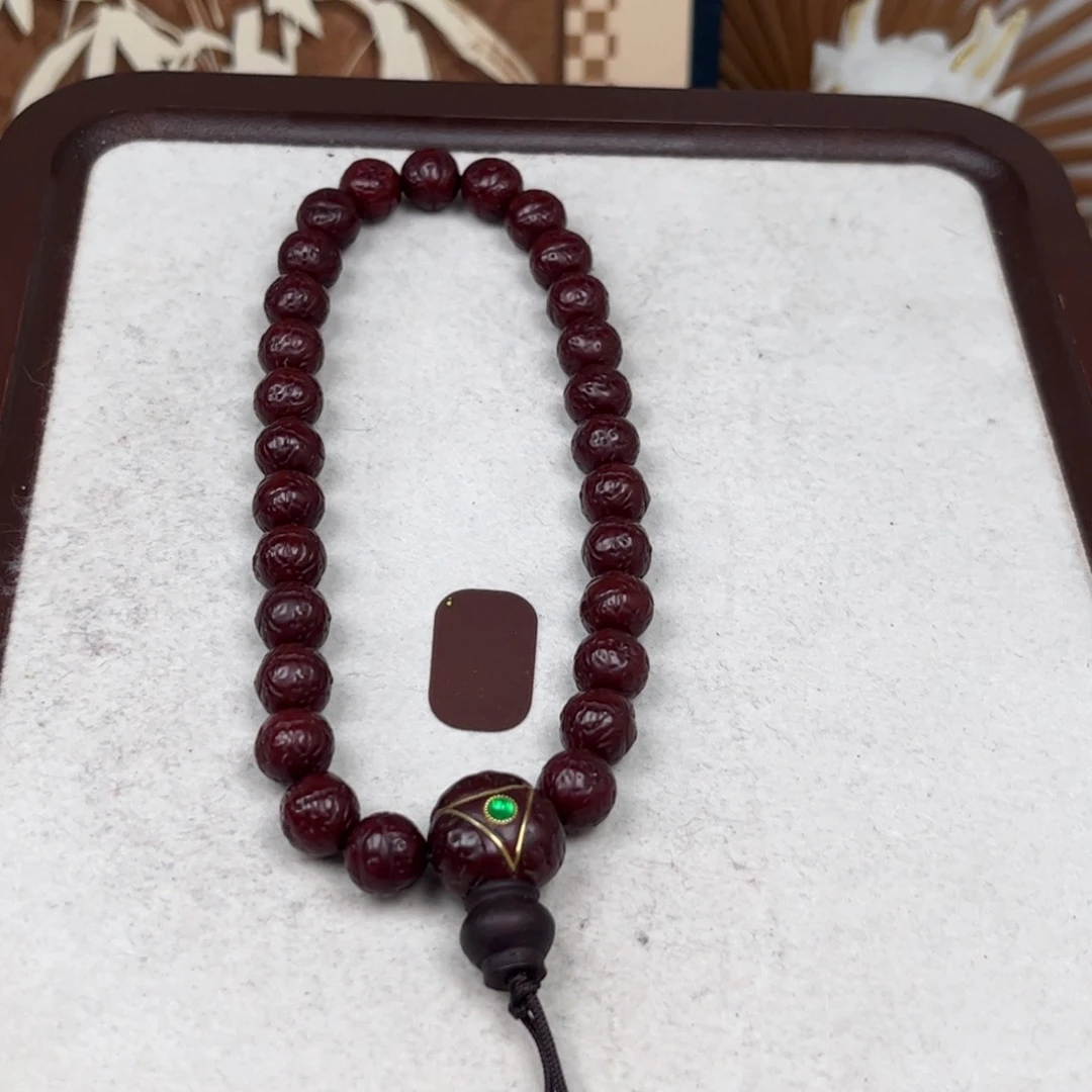 凤眼菩提吊坠凤眼