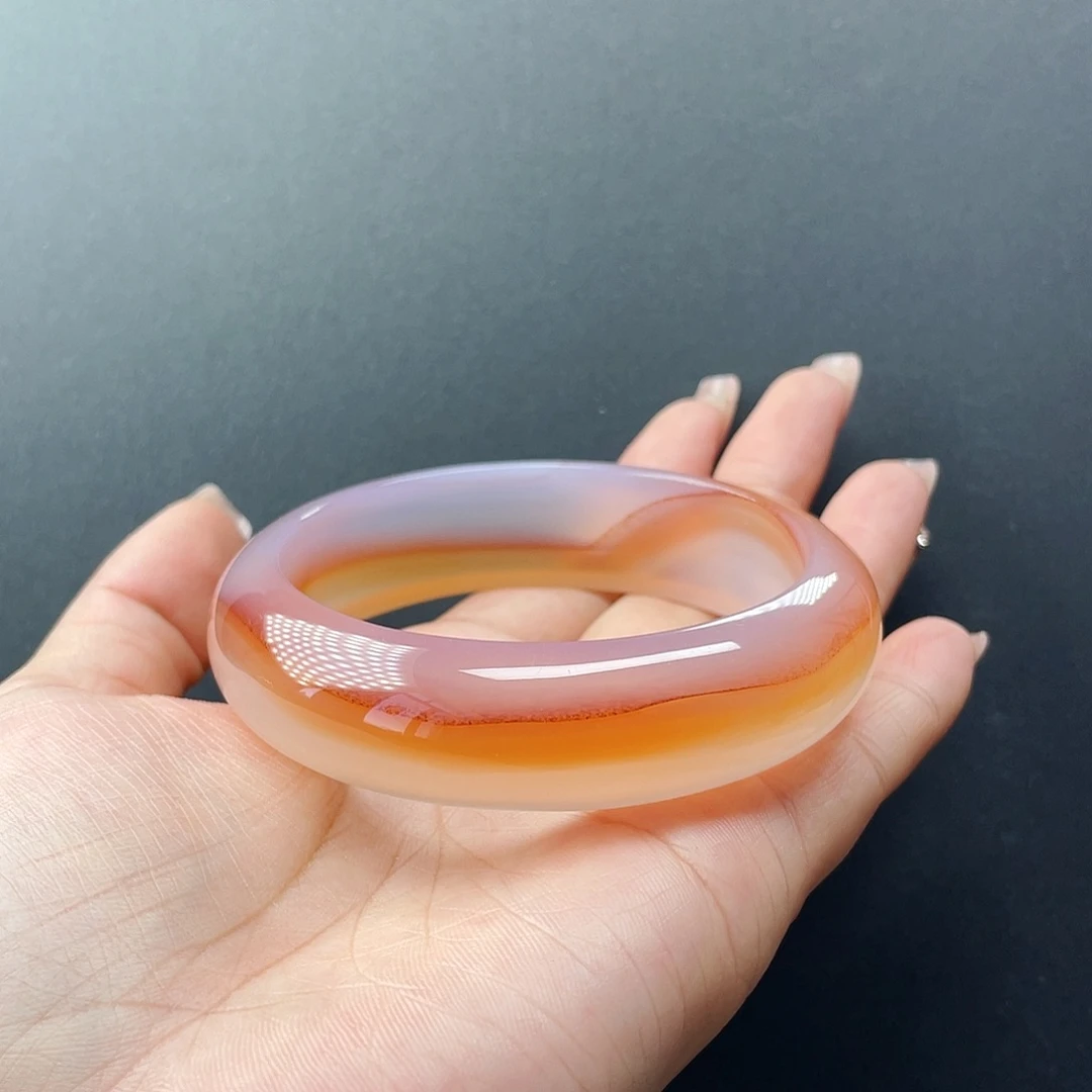 玛瑙/玉髓手镯未镶嵌@*丁