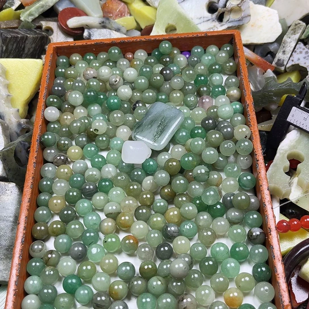 颈饰未镶嵌和田玉随**欲