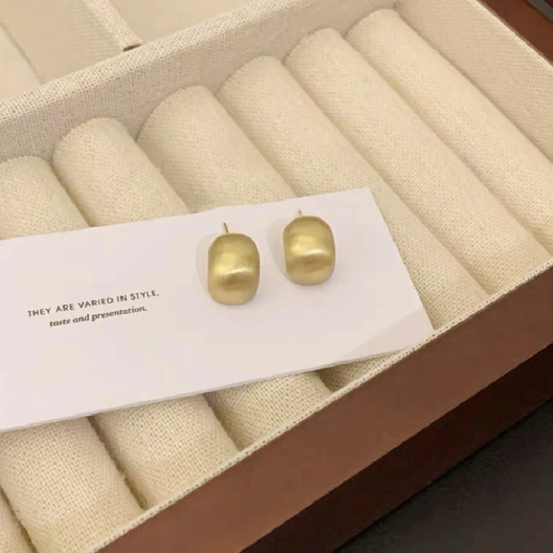 S925银针金属磨砂拉丝哑光小豌豆耳环女小众感金银豆耳饰耳钉