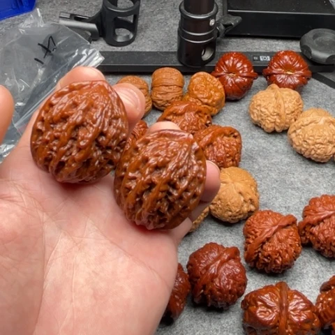 文玩核桃把件虎头