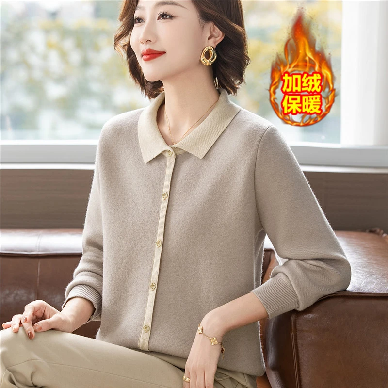 中老年女装秋冬翻领一体绒保暖内搭毛衣洋气妈妈装加绒加厚针织衫