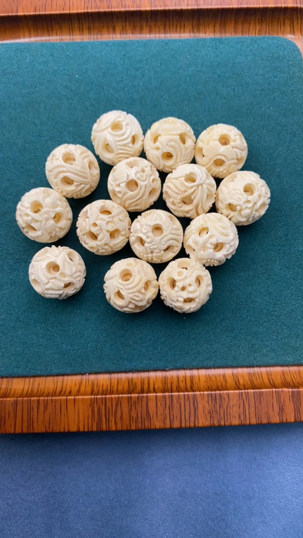 猛犸牙1.6三层镂空鬼工球一颗