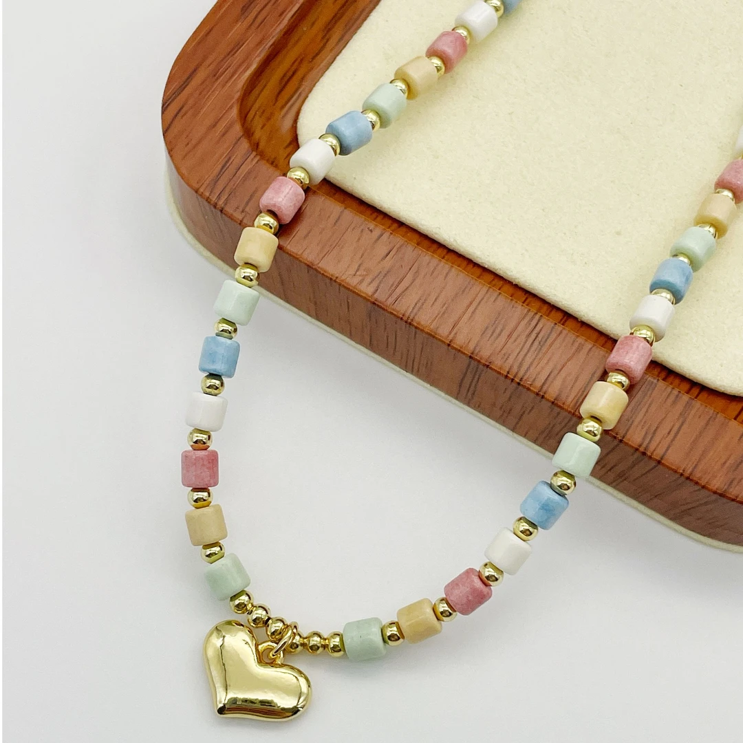 铜合金亚克力项链 多巴胺少女糖果项链复古小众时尚法式ins设计感