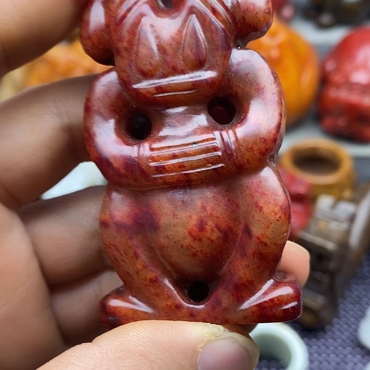 未镶嵌蛇纹石玉颈饰