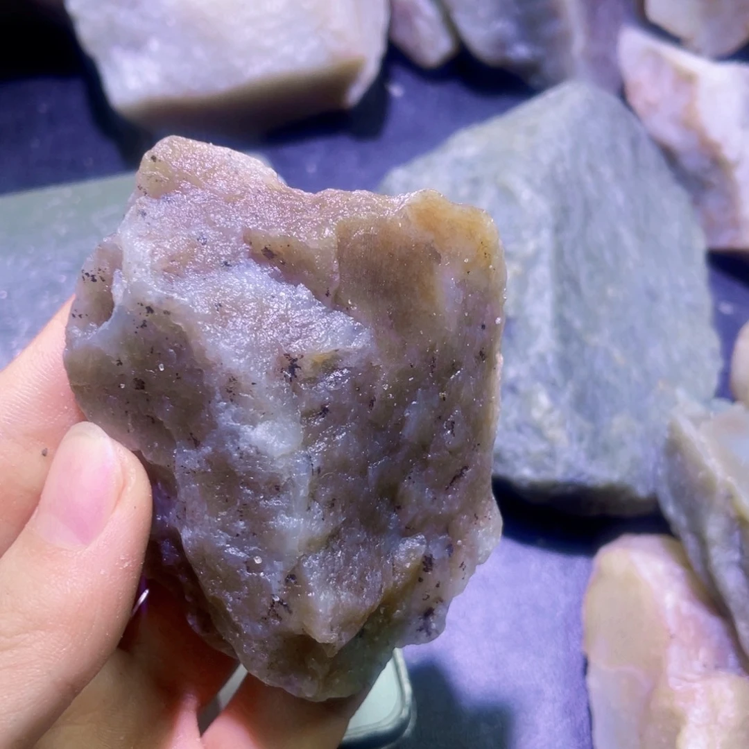 未镶嵌和田玉珠宝半成品