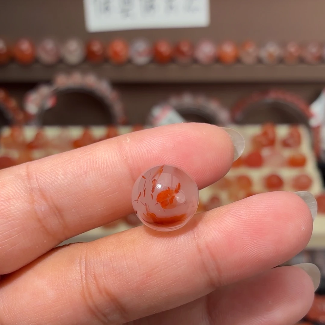 南红玛瑙未镶嵌川料13咪单珠冰飘