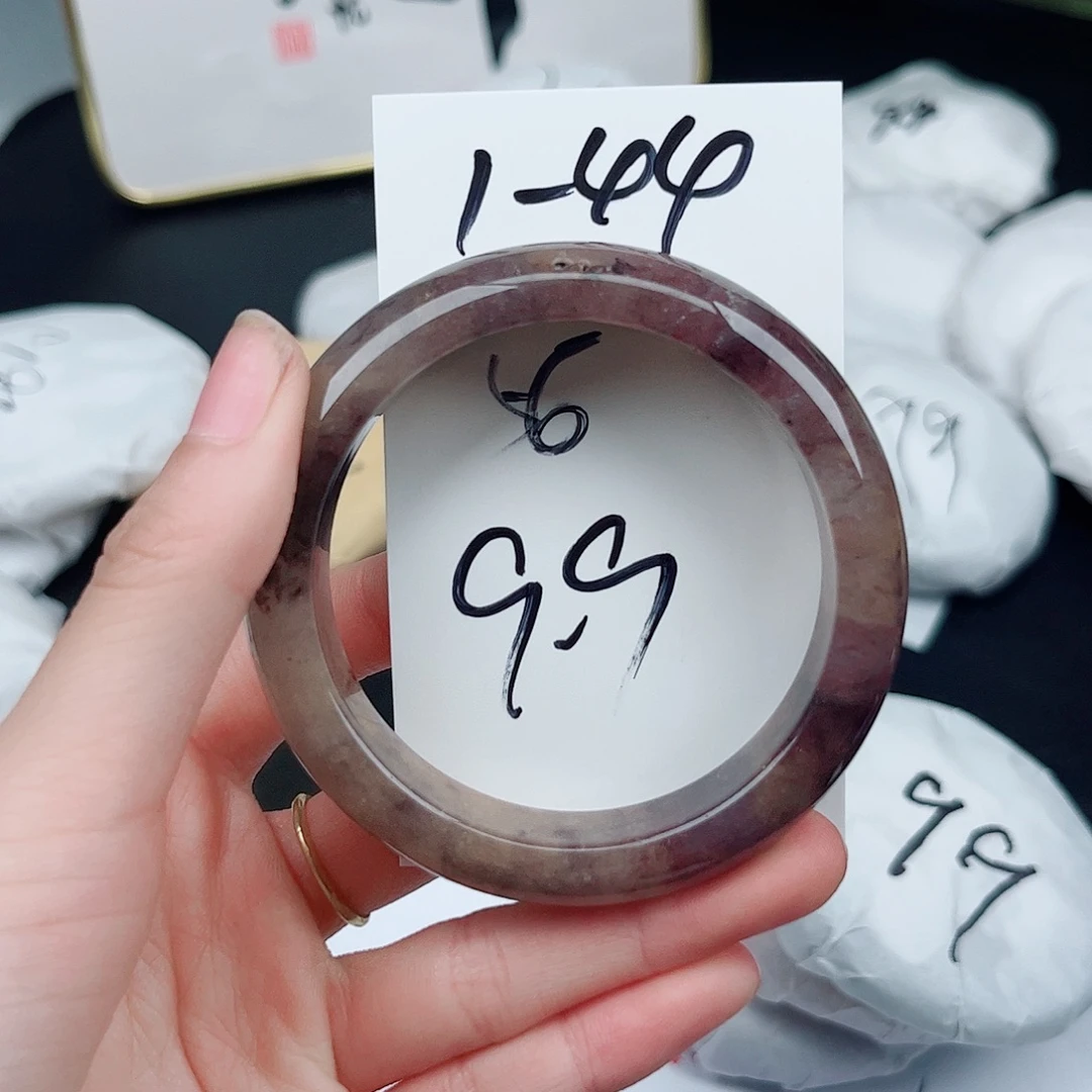 石英质玉未镶嵌手镯1.44