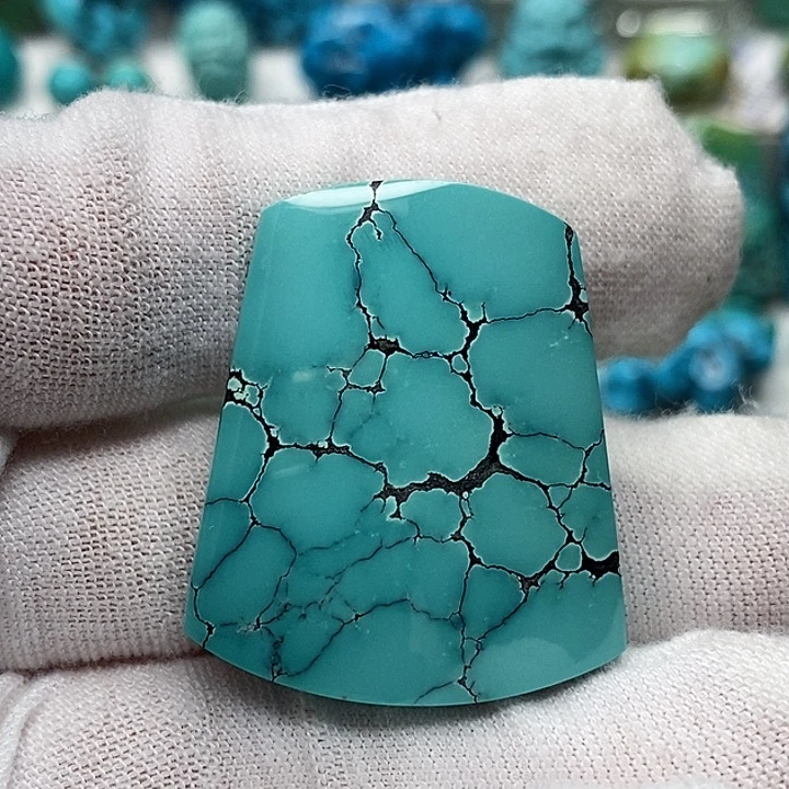 未镶嵌绿松石天然原矿 带武汉地大证书