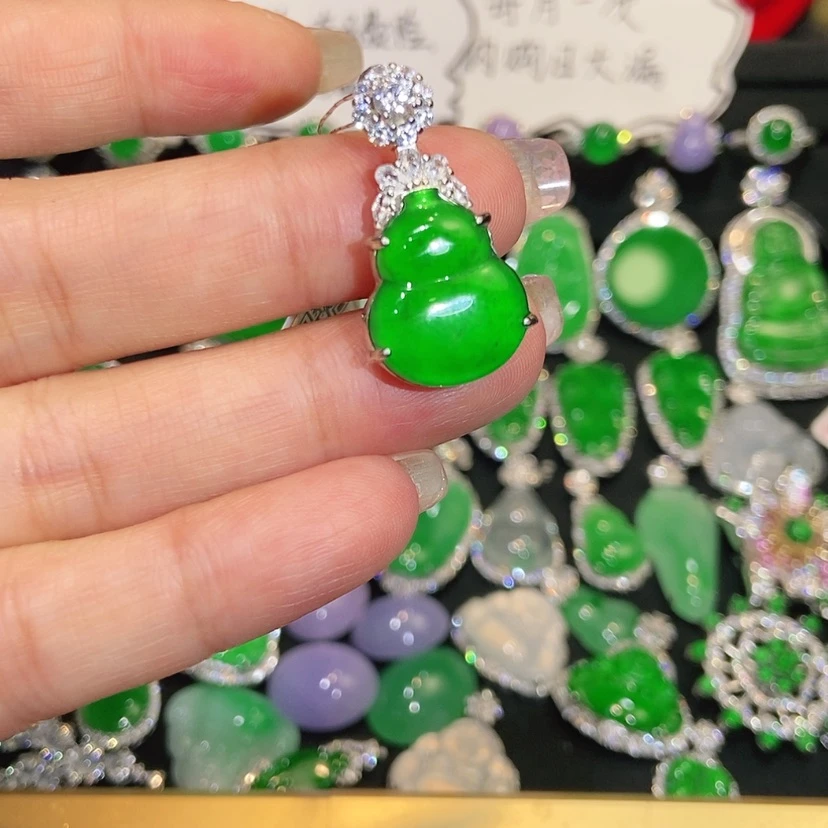 【闪购商品】颈饰未镶嵌翡翠天然翡翠