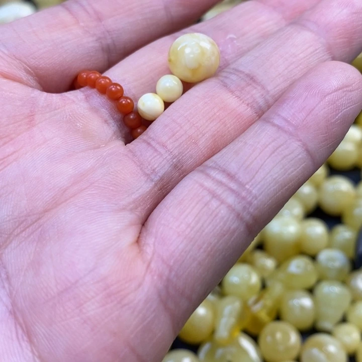 未镶嵌琥珀裸石柠**酸原矿琥珀蜜蜡配饰