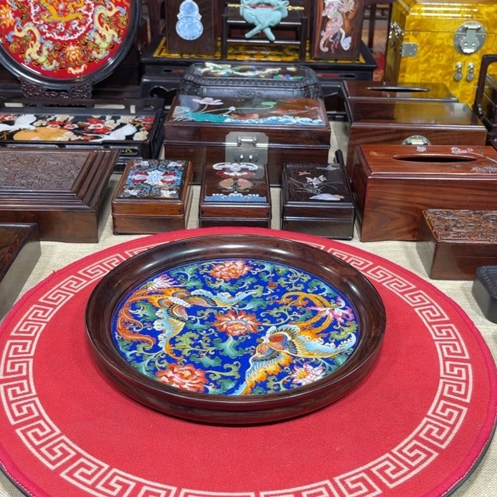 紫檀木类成套家具