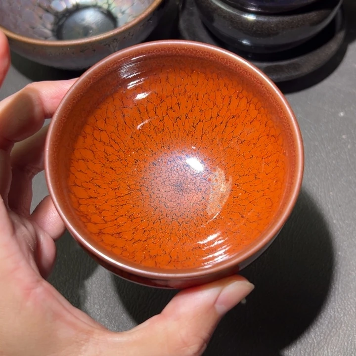 茶盏我在开会你忙什么啊