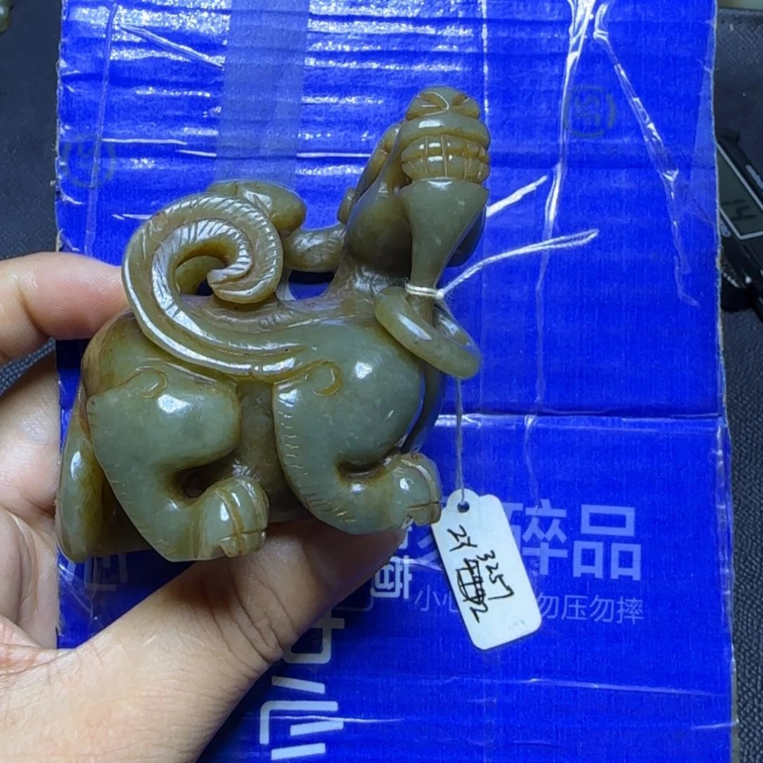 勿***我和田玉未镶嵌把件