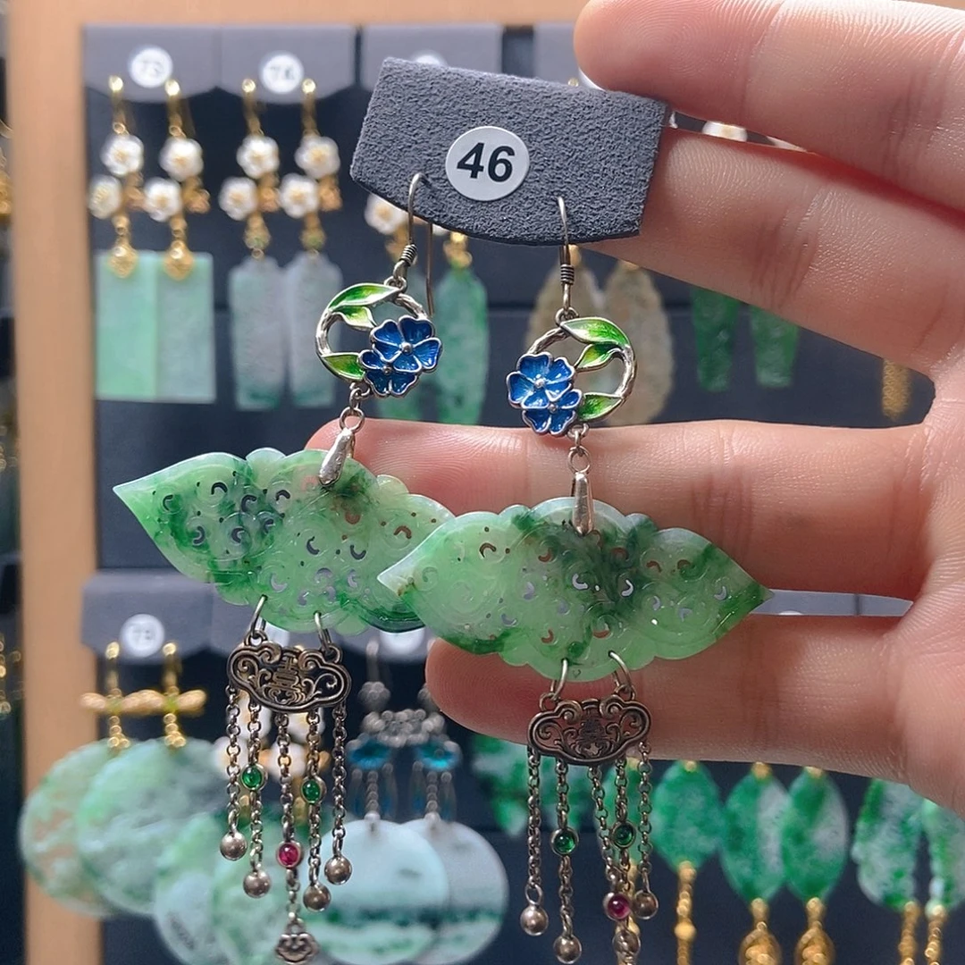 翡翠未镶嵌耳饰翡翠