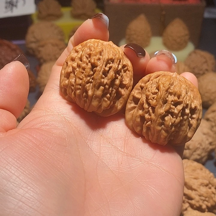 核桃文玩核桃四座楼11号