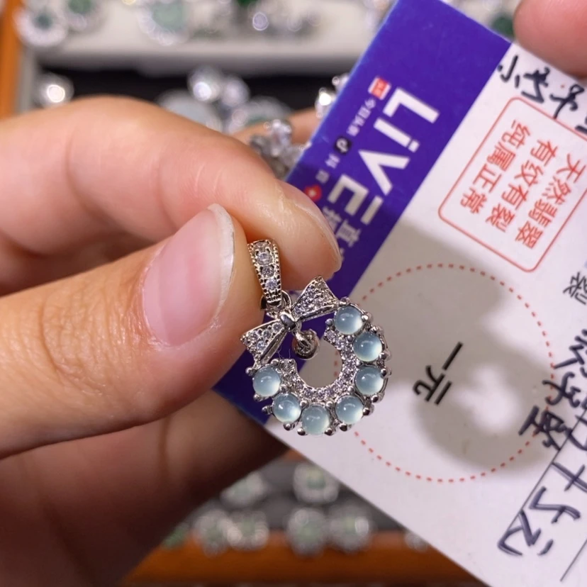 【闪购商品】翡翠颈饰未镶嵌天然