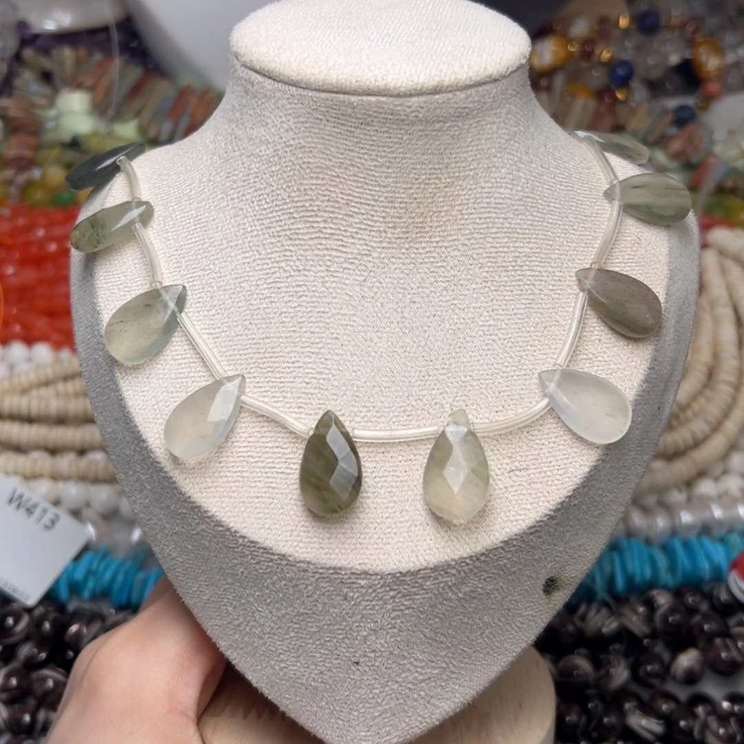 玛瑙/玉髓合金珠宝半成品W458。20*13mm天然绿兔毛刻面水滴一条