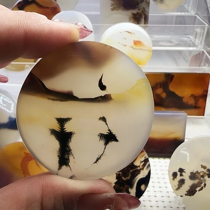 未镶嵌玛瑙/玉髓珠宝奇石