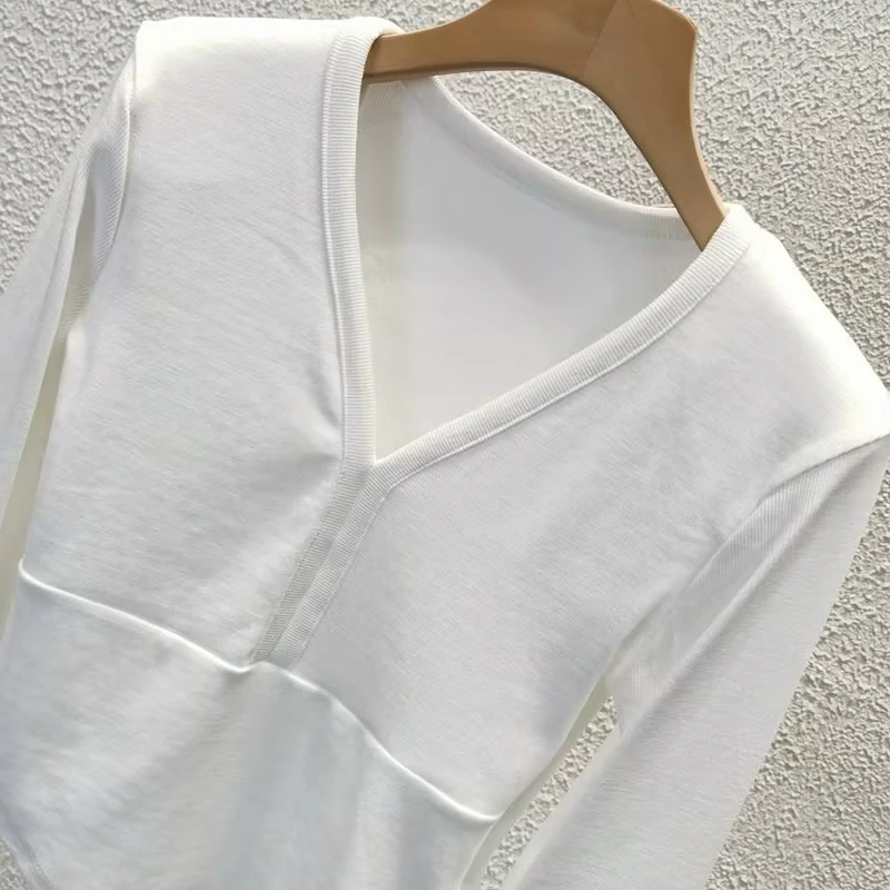 2025新款V领拼接打底衫加薄绒短款长袖T恤女修身洋气上衣设计感