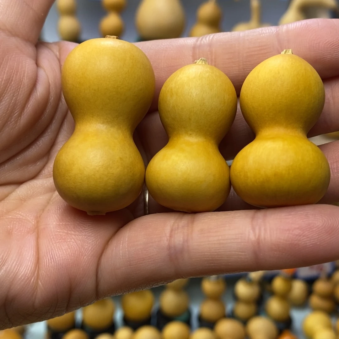 华*直播间手把小葫芦