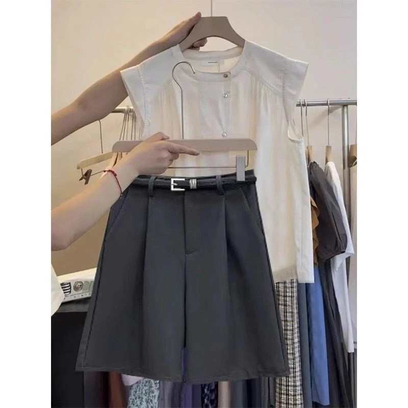 夏季套装2024新款大码女装气质百搭飞飞袖衬衫上衣西装短裤两件装