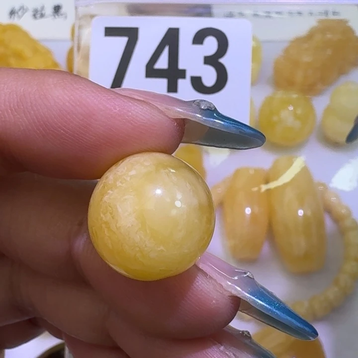 裸石琥珀未镶嵌16微瑕