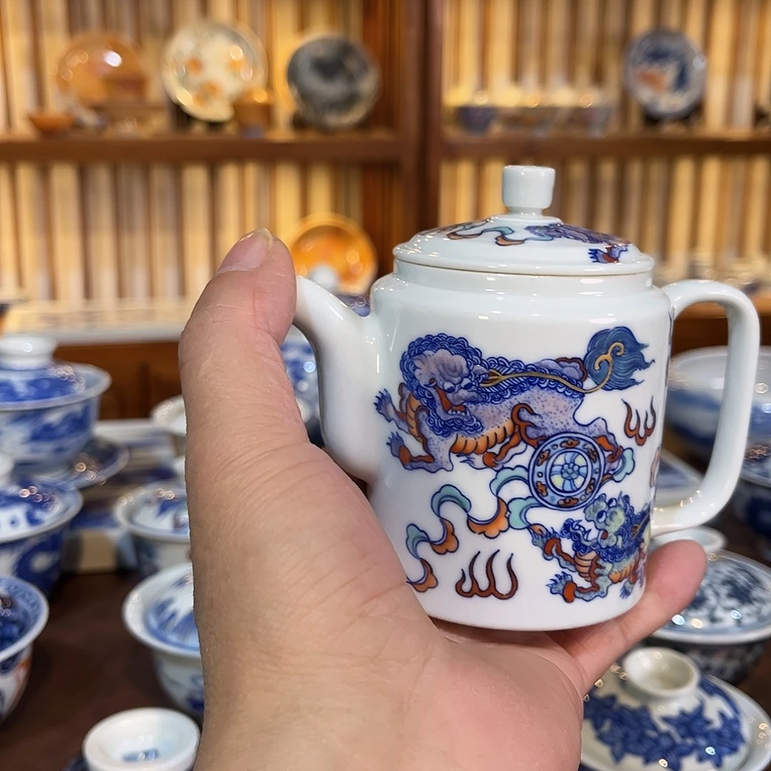 錡镇堂手工手绘壶