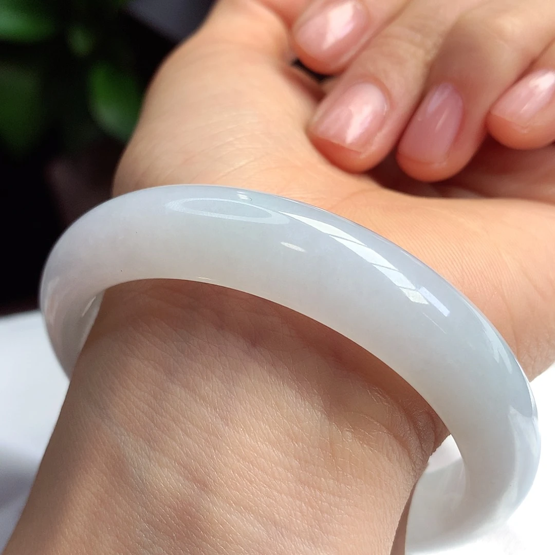 未镶嵌手镯翡翠56-57圈口完美白月光嘎嘎漏12号