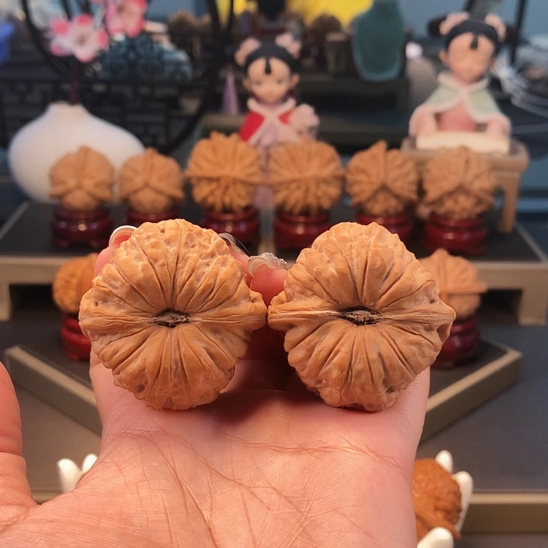 文玩核桃把件43凹底南瓜墩