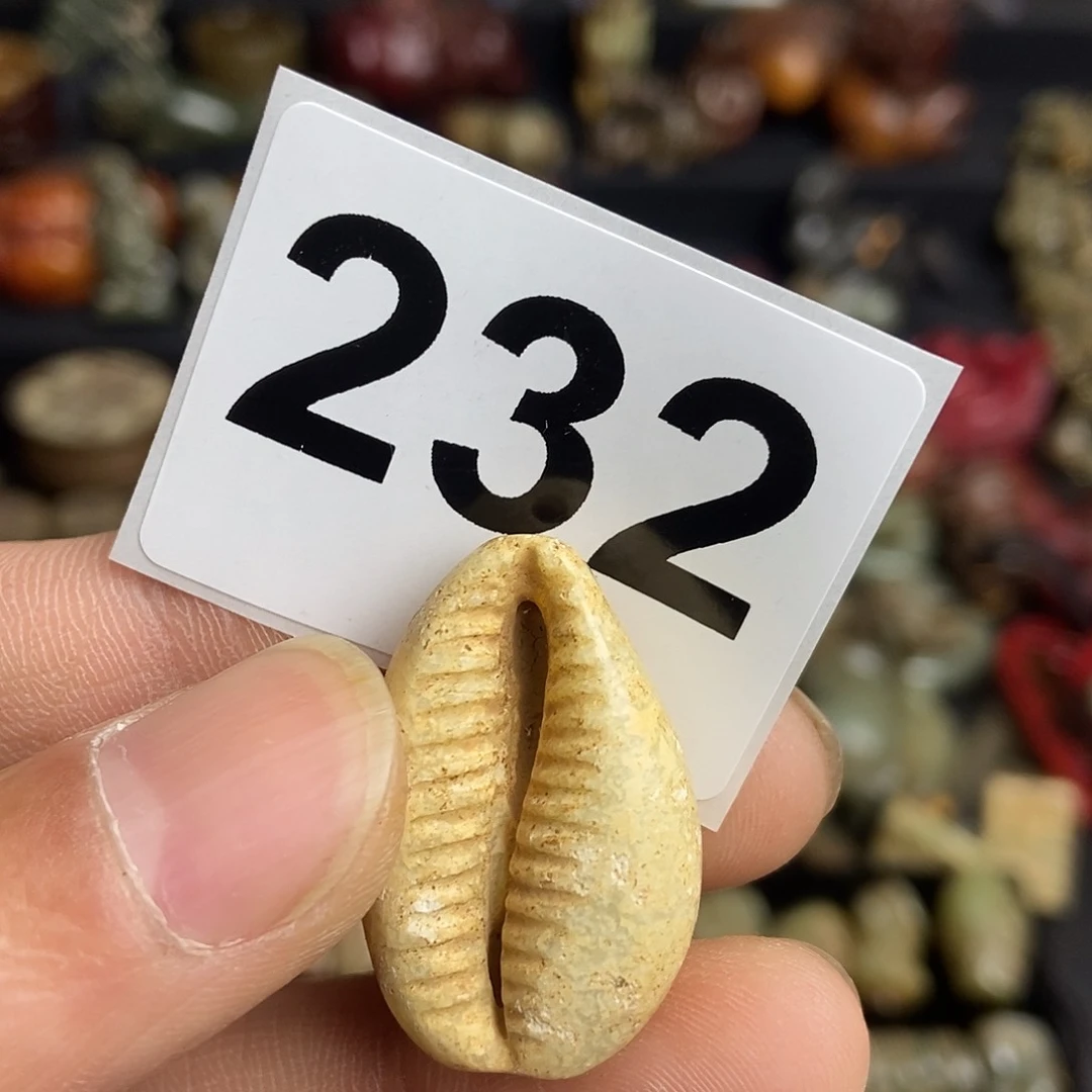 和田玉（糖玉）饰品未镶嵌